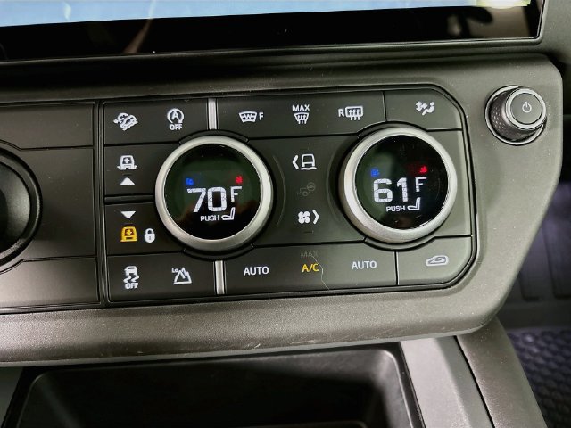 New 2026 Land Rover Defender 110 S AWD/4WD image 17