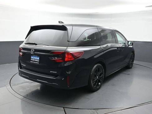 Used 2025 Honda Odyssey Sport-L image 6