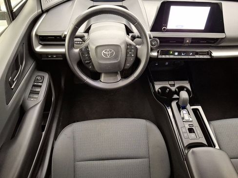 Used 2024 Toyota Prius LE image 20