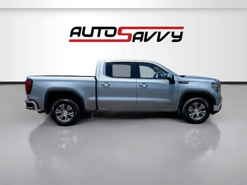 Used 2025 GMC Sierra 1500 SLT RWD image 8