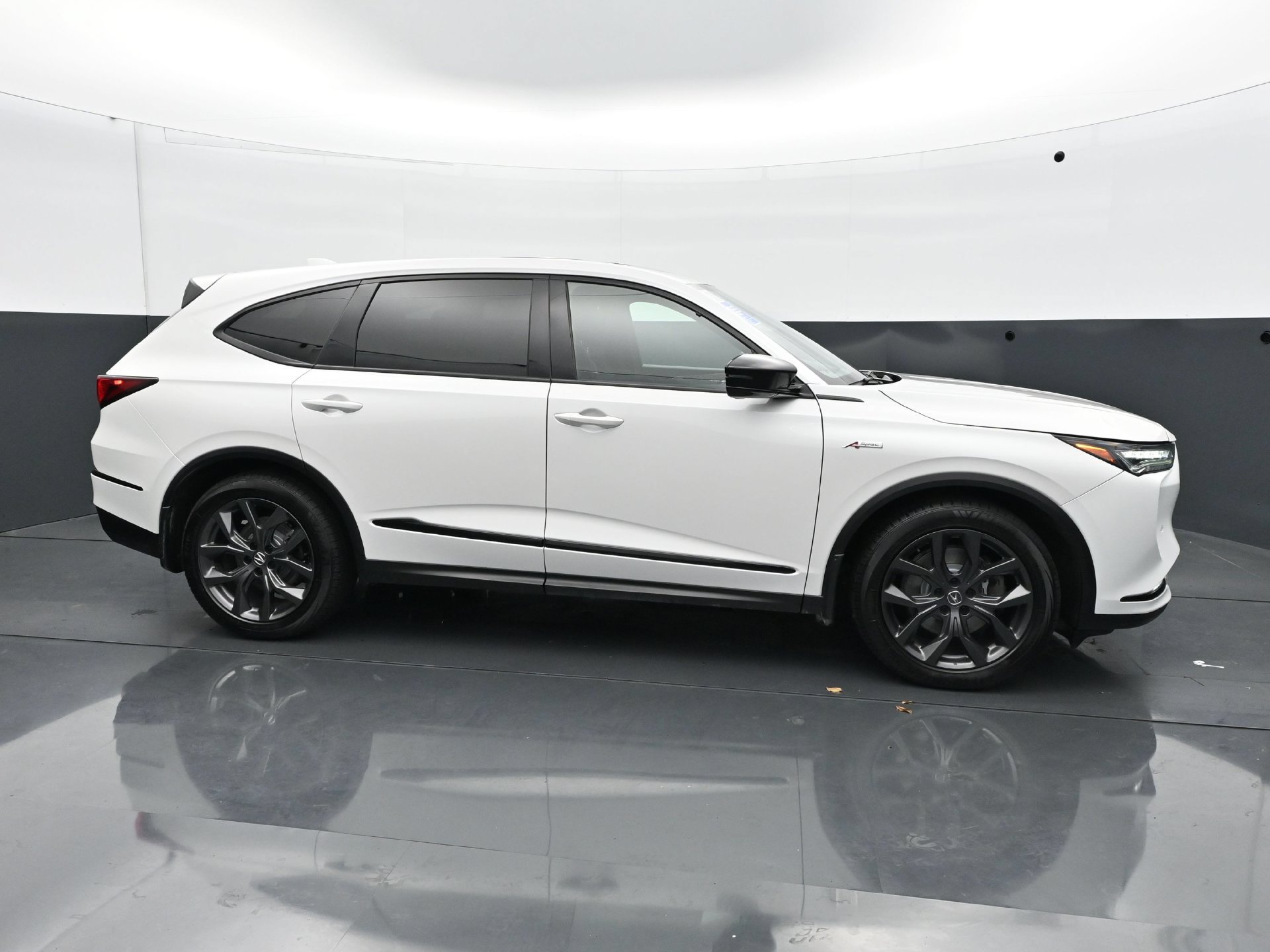 Used 2023 Acura MDX A-Spec AWD/4WD image 8