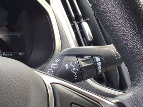 Used 2024 Ford Edge SEL AWD/4WD image 26