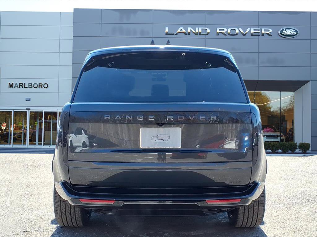 New 2026 Land Rover Range Rover Long Wheelbase SE AWD/4WD image 7