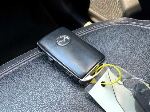 Used 2022 MAZDA CX-5 AWD 2.5 S w/ Premium Package image 27