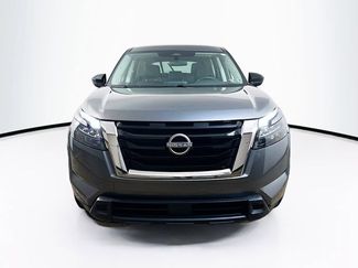 Used 2024 Nissan Pathfinder S video 2