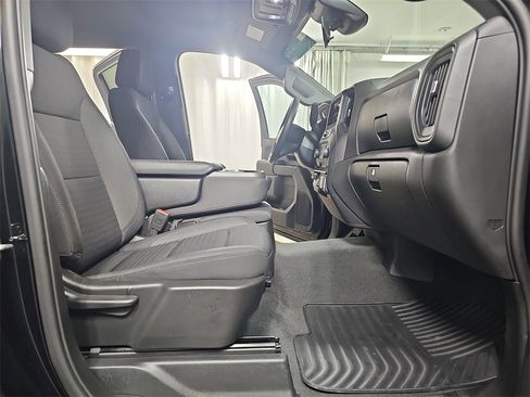 Certified 2023 Chevrolet Silverado 1500 Custom Trail Boss w/ LPO, Dark Essentials Package image 13