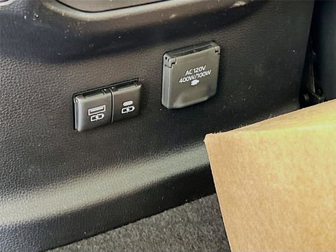 New 2026 Toyota Tundra Platinum image 27