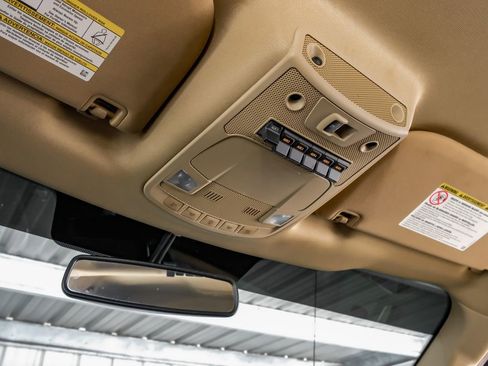 Used 2019 Ford F250 Lariat w/ Lariat Value Package image 21