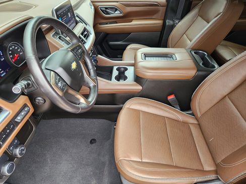 Used 2021 Chevrolet Tahoe High Country image 14