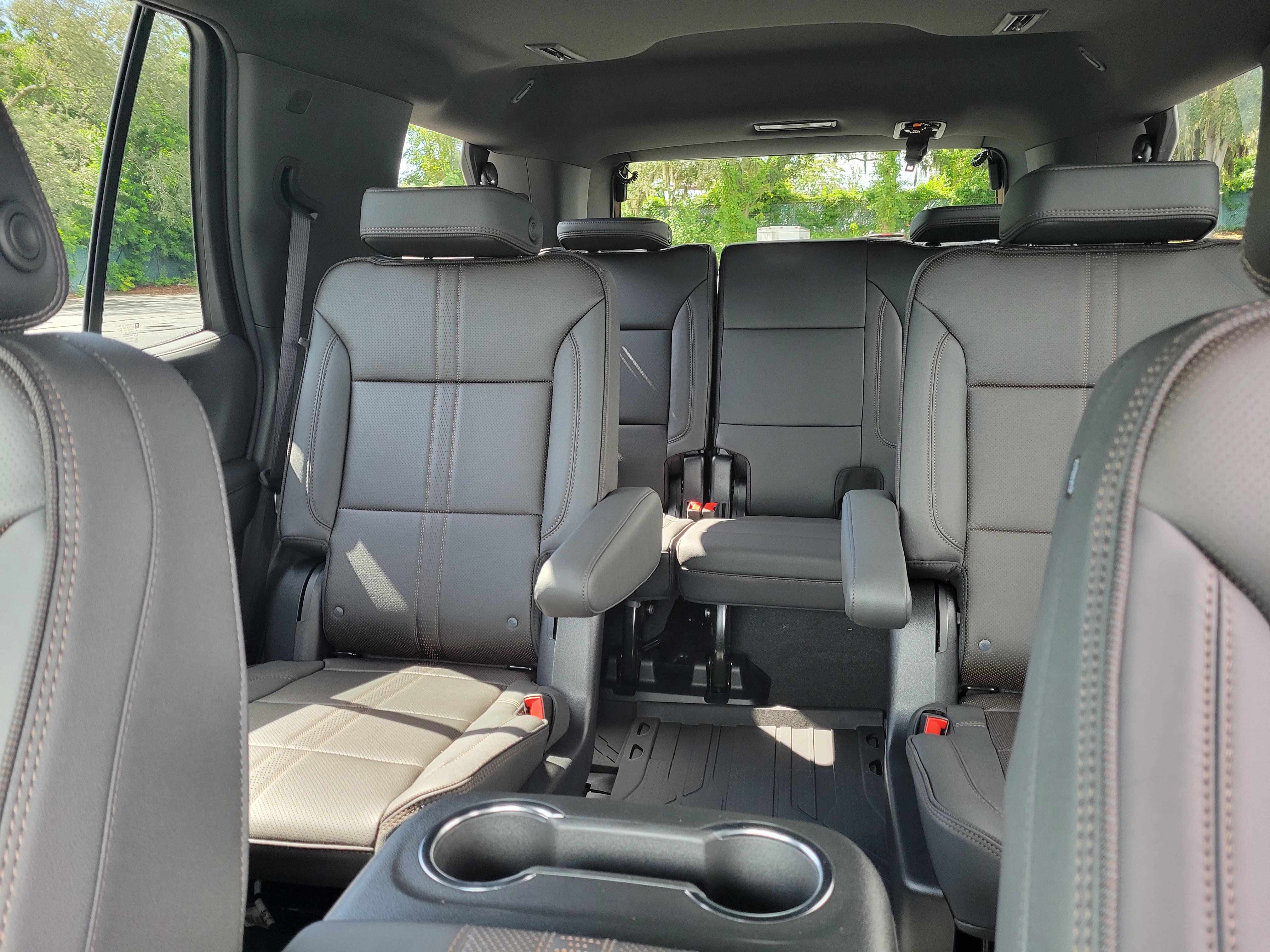 New 2026 Chevrolet Tahoe High Country RWD image 18