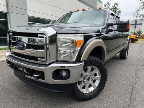 Used 2014 Ford F250 Lariat w/ Chrome Package AWD/4WD image 4