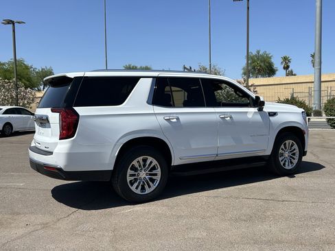 Certified 2024 GMC Yukon SLT RWD image 5