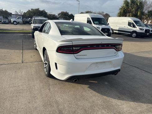 Used 2023 Dodge Charger GT image 2