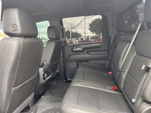 Used 2024 Chevrolet Silverado 2500 LTZ w/ LTZ Plus Package AWD/4WD image 12