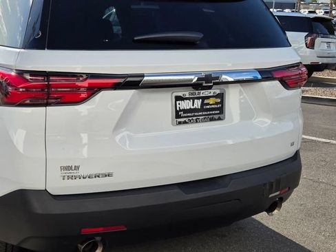 Certified 2023 Chevrolet Traverse LT FWD image 5