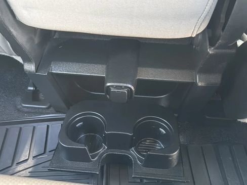 Used 2017 Ford F250 XL w/ Power Equipment Group AWD/4WD image 38