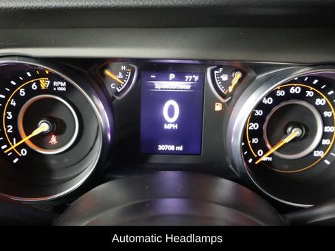 Used 2022 Jeep Wrangler Unlimited Sport AWD/4WD image 11