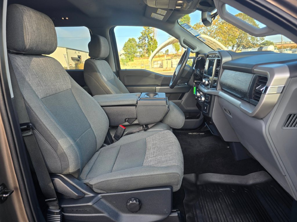 Used 2022 Ford F150 XLT w/ Equipment Group 301A Mid AWD/4WD image 19