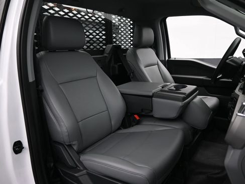 Used 2023 Ford F250 XL w/ XL Chrome Package RWD image 22