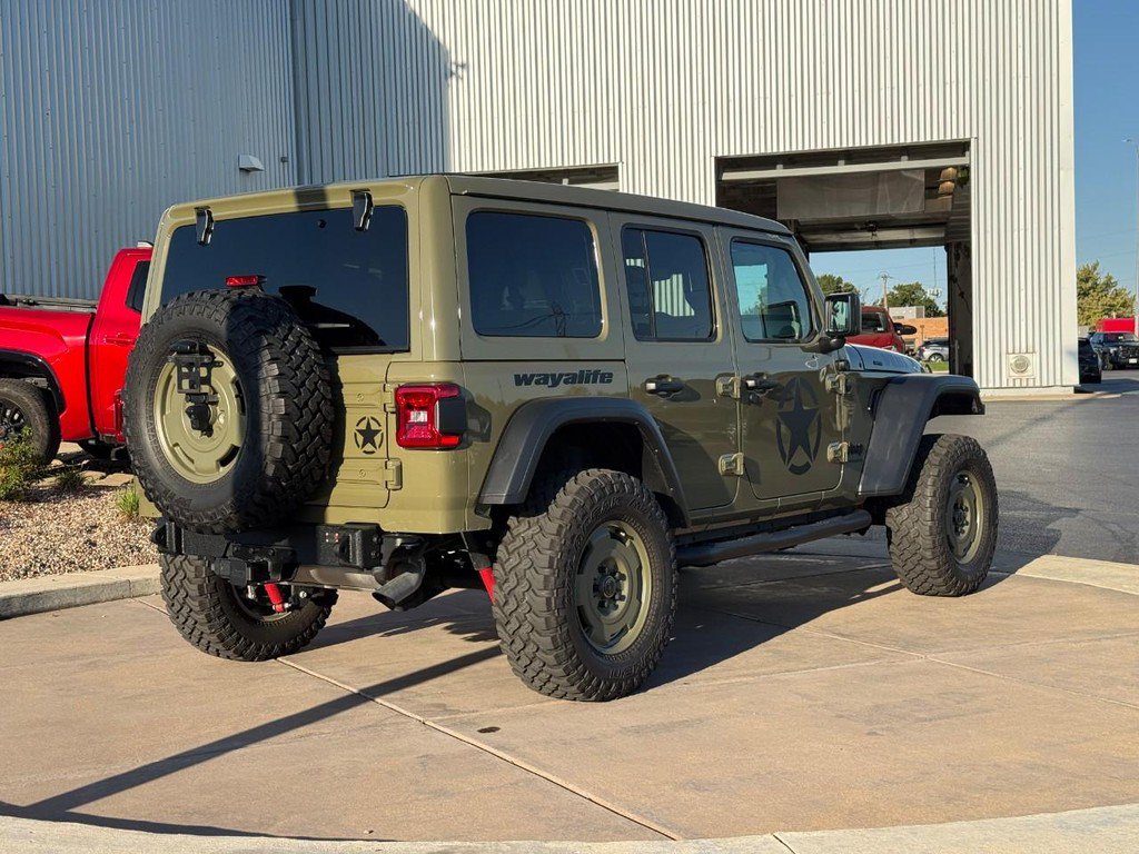 Used 2025 Jeep Wrangler Unlimited Sport AWD/4WD image 5