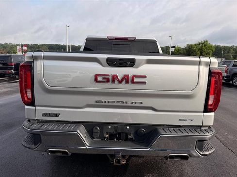 Used 2022 GMC Sierra 1500 SLT w/ SLT Premium Package AWD/4WD image 6