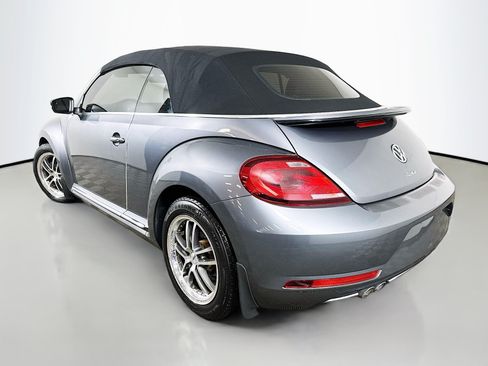 Used 2019 Volkswagen Beetle 2.0T SE FWD image 5
