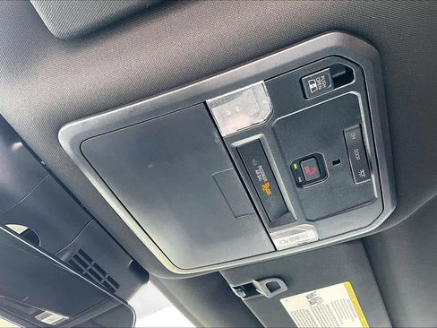 New 2025 Toyota Tacoma SR5 image 18