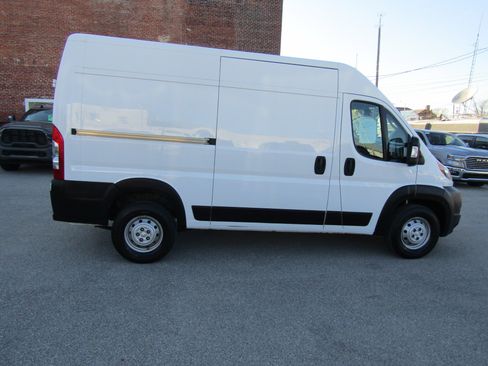 Used 2021 RAM ProMaster 1500 FWD image 2