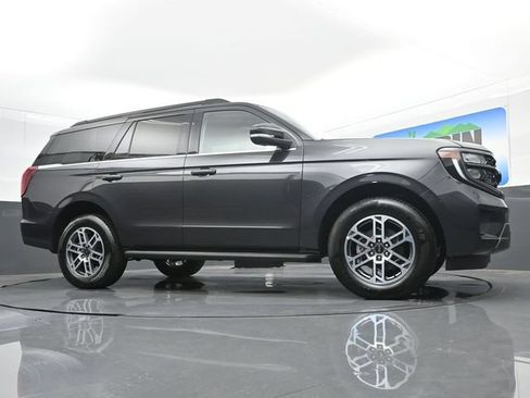New 2026 Ford Expedition Active RWD image 25