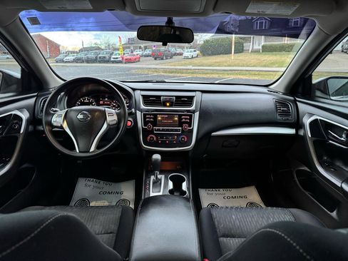 Used 2018 Nissan Altima 2.5 S w/ S Convenience Package image 26