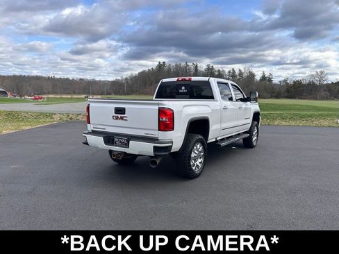 Used 2018 GMC Sierra 2500 Denali w/ Duramax Plus Package image 8