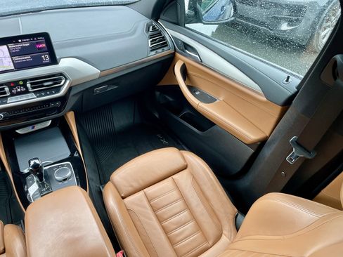 Used 2022 BMW X4 M40i w/ Premium Package image 18