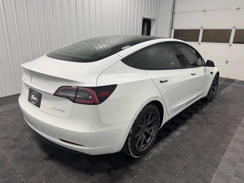 Used 2021 Tesla Model 3 Long Range image 3