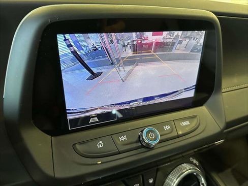 Used 2023 Chevrolet Camaro LT w/ Technology Package image 24