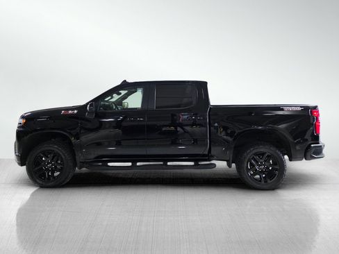 Used 2020 Chevrolet Silverado 1500 LT Trail Boss w/ Midnight Edition image 4