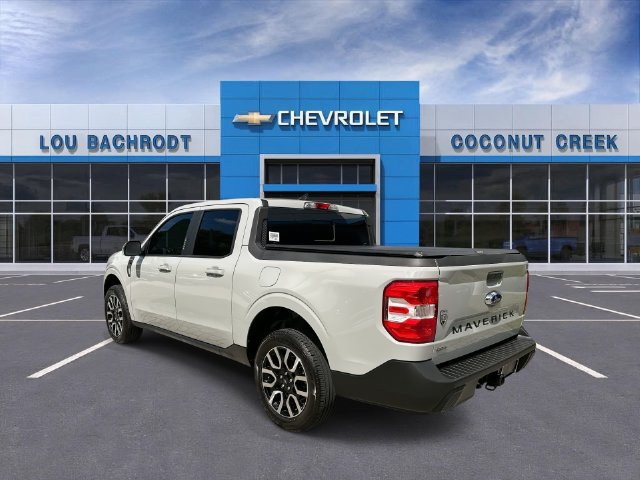 Used 2023 Ford Maverick Lariat FWD image 6