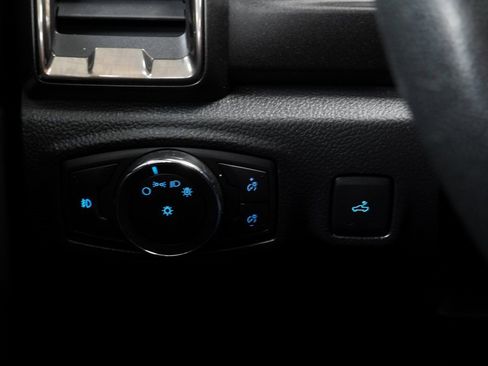 Used 2022 Ford Ranger Lariat w/ Tremor Off-Road Package image 42