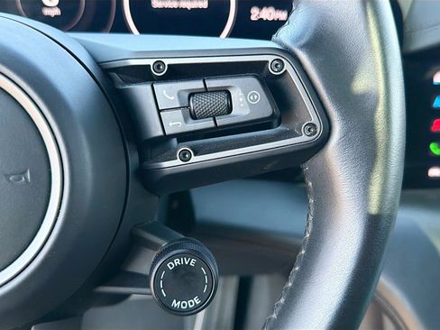 Used 2022 Porsche Taycan Turbo S image 36