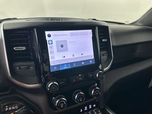New 2026 RAM 1500 Express AWD/4WD image 26