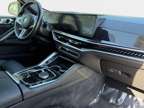 Used 2024 BMW X6 M60i image 37