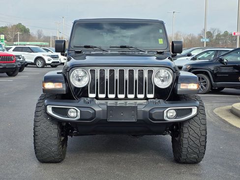 Used 2019 Jeep Wrangler Unlimited Sahara w/ Uconnect 4C Nav & Sound Group image 3