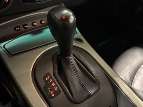 Used 2003 BMW Z4 2.5i image 26