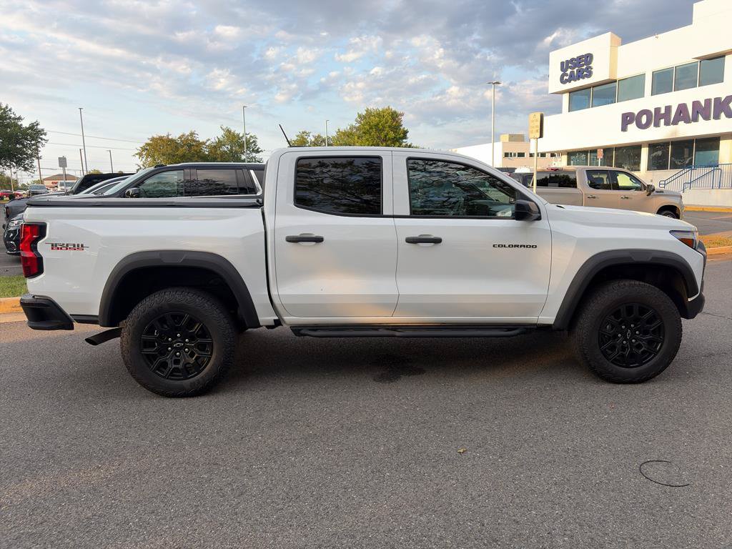 Used 2023 Chevrolet Colorado Trail Boss w/ Advanced Trailering Package AWD/4WD image 8