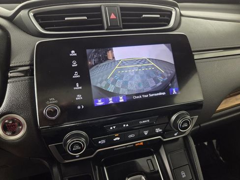 Used 2020 Honda CR-V Touring image 12