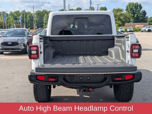 Used 2021 Jeep Gladiator Rubicon AWD/4WD image 31