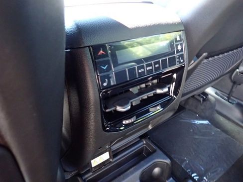 New 2025 Jeep Grand Cherokee L Limited image 15