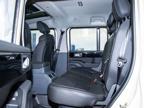 New 2025 INEOS Grenadier image 22