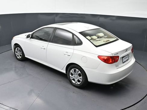Used 2009 Hyundai Elantra GLS image 60