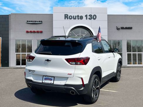 Used 2021 Chevrolet TrailBlazer RS w/ Technology Package AWD/4WD image 4