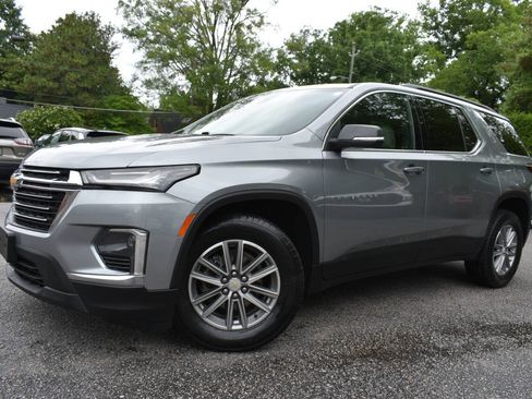 Used 2023 Chevrolet Traverse LT w/ LPO, Cargo Package AWD/4WD image 48